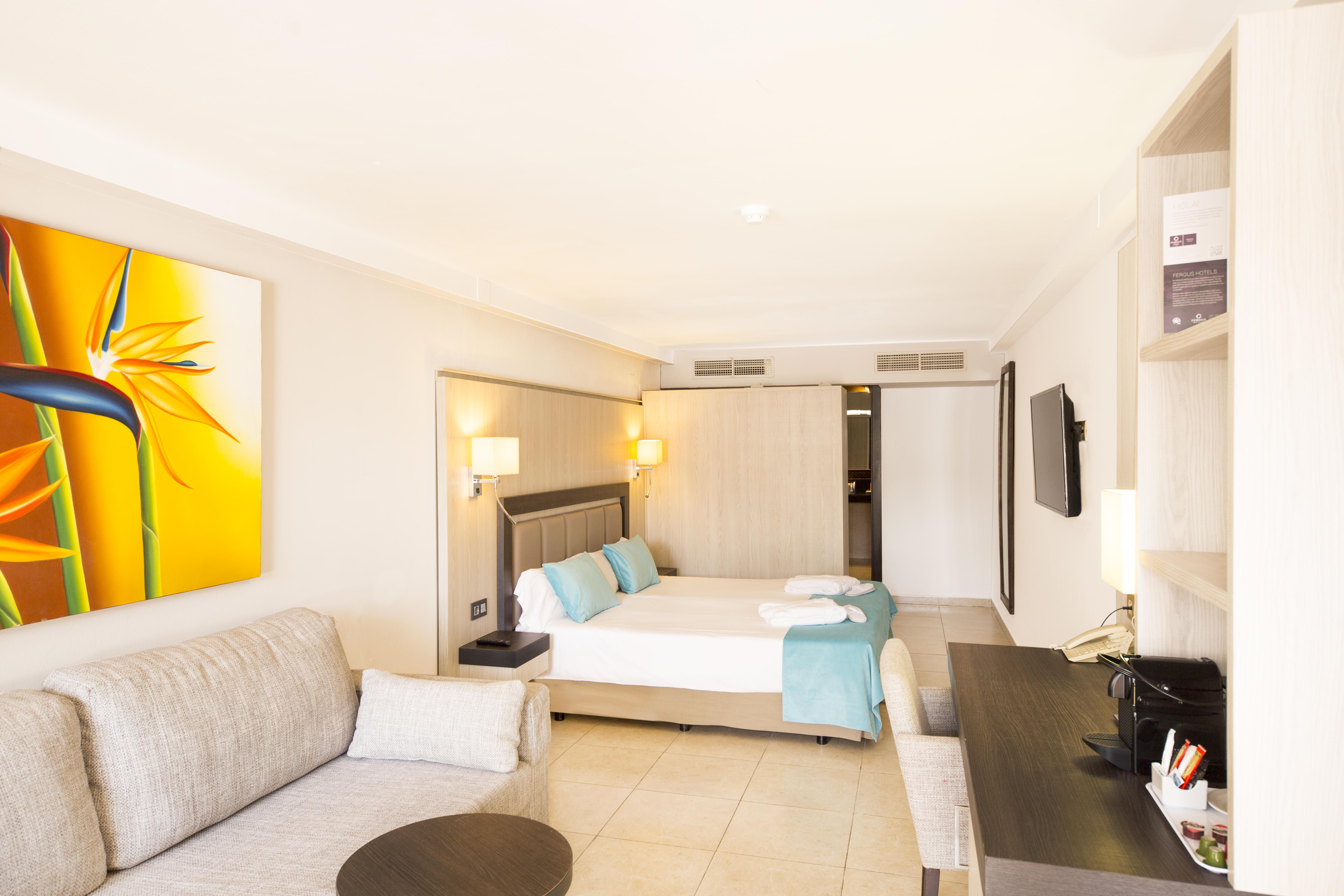 FERGUS Style Bahamas Otel Playa d'en Bossa Dış mekan fotoğraf